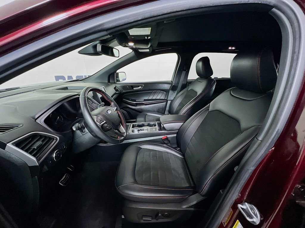 Certified 2022 Ford Edge ST-Line image 13