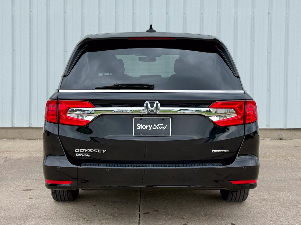 Used 2018 Honda Odyssey Touring image 5