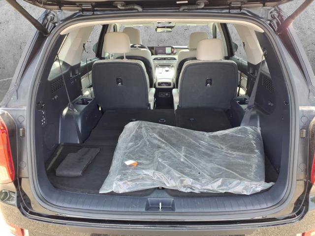 Used 2022 Hyundai Palisade Limited w/ Winter Package AWD/4WD image 25