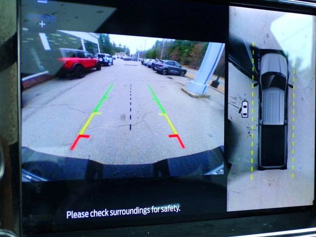 Certified 2022 Ford F250 Platinum w/ Tremor Off-Road Package AWD/4WD image 22