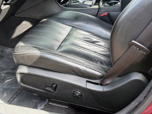 Used 2019 Chrysler 300 S RWD image 38