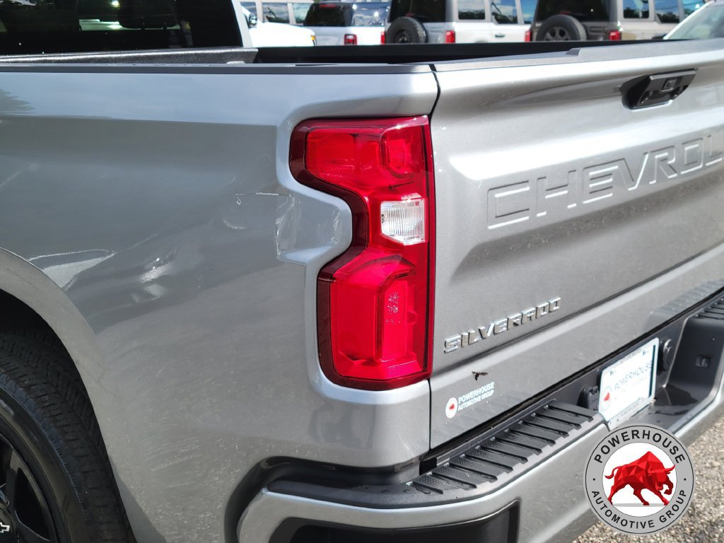 Used 2024 Chevrolet Silverado 1500 RST RWD image 13