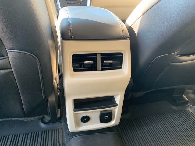 Certified 2023 Ford Edge Titanium AWD/4WD image 18