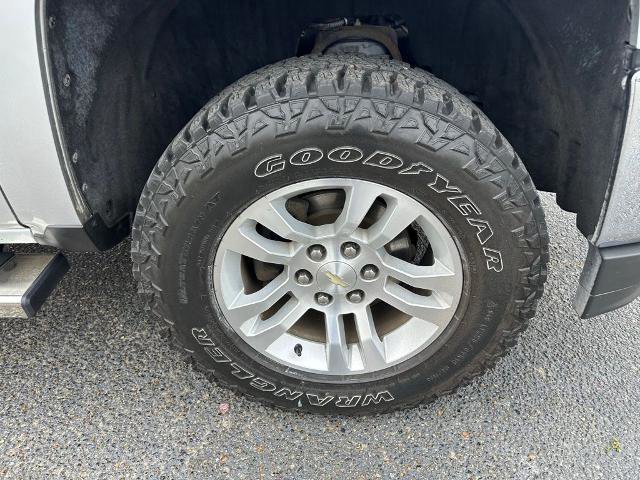 Used 2018 Chevrolet Silverado 1500 LT w/ Texas Edition image 25