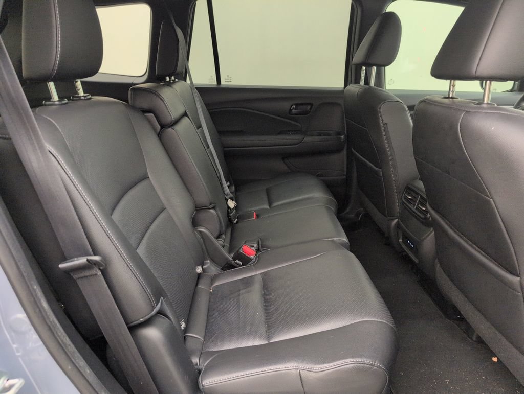 Used 2024 Honda Passport EX-L image 16