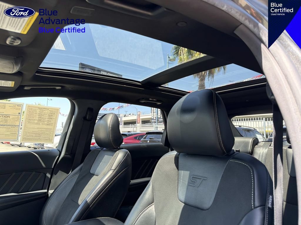 Certified 2019 Ford Edge ST w/ Equipment Group 401A AWD/4WD image 19
