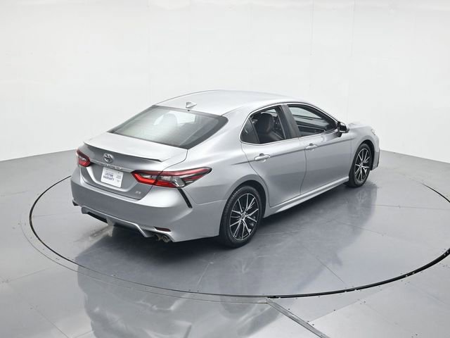 Used 2022 Toyota Camry SE FWD image 40