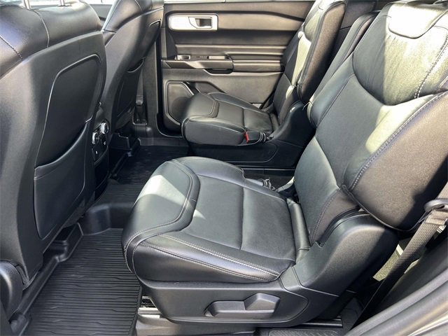 Certified 2020 Ford Explorer ST w/ Premium Technology Package image 26