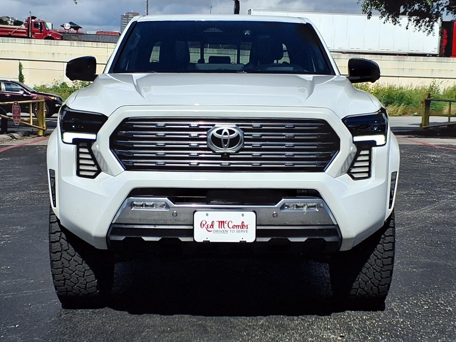 Used 2024 Toyota Tacoma Limited w/ Limited Package (LT) AWD/4WD image 2