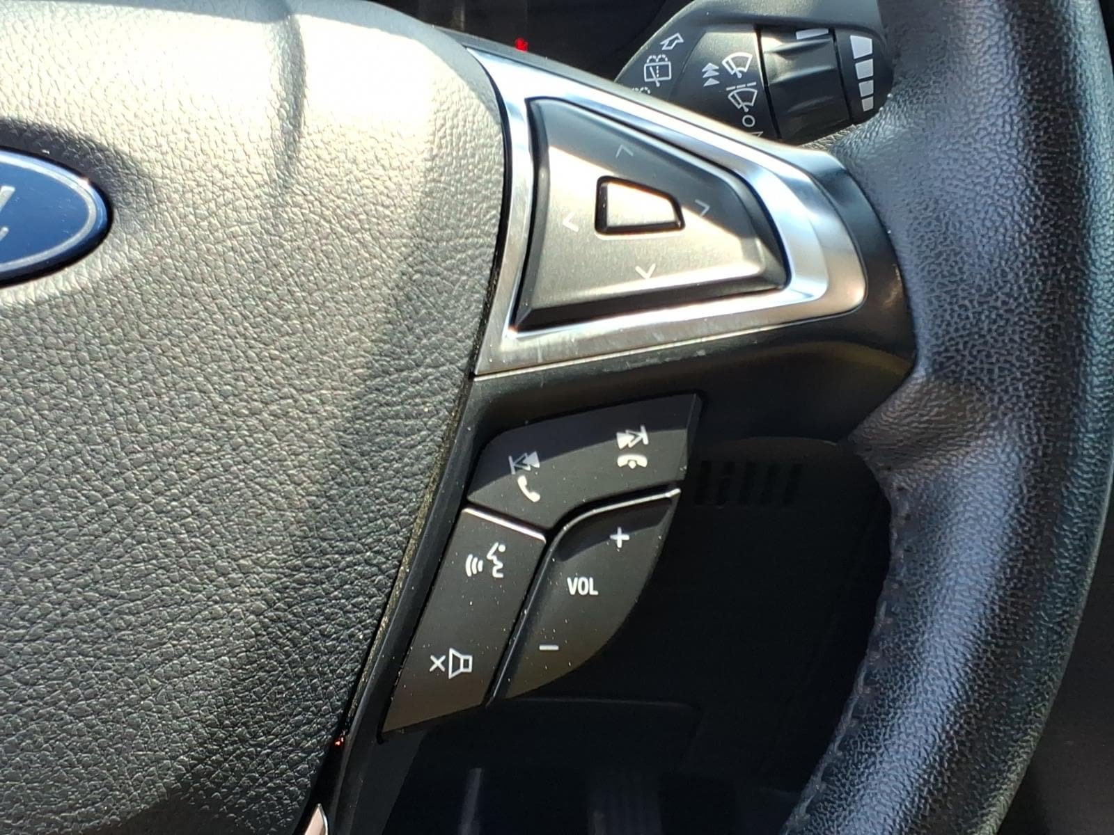 Certified 2024 Ford Edge SEL AWD/4WD image 26