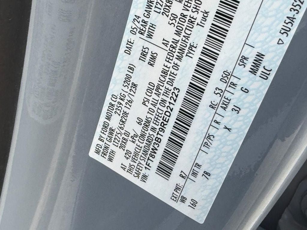 Certified 2024 Ford F350 Platinum AWD/4WD image 23