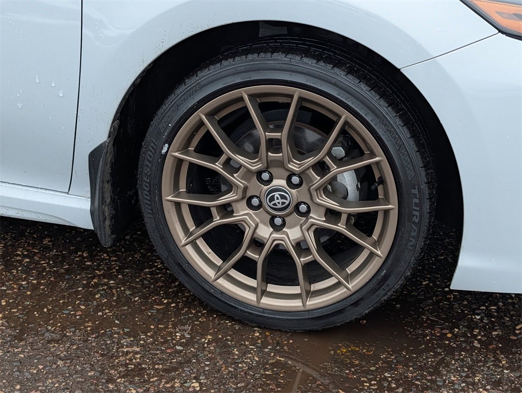 Used 2024 Toyota Camry XSE w/ Cold Weather Package image 7