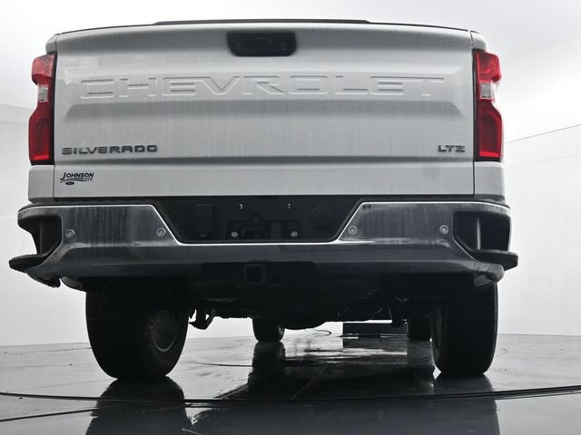 Used 2024 Chevrolet Silverado 1500 LTZ w/ LTZ Convenience Package II AWD/4WD image 35