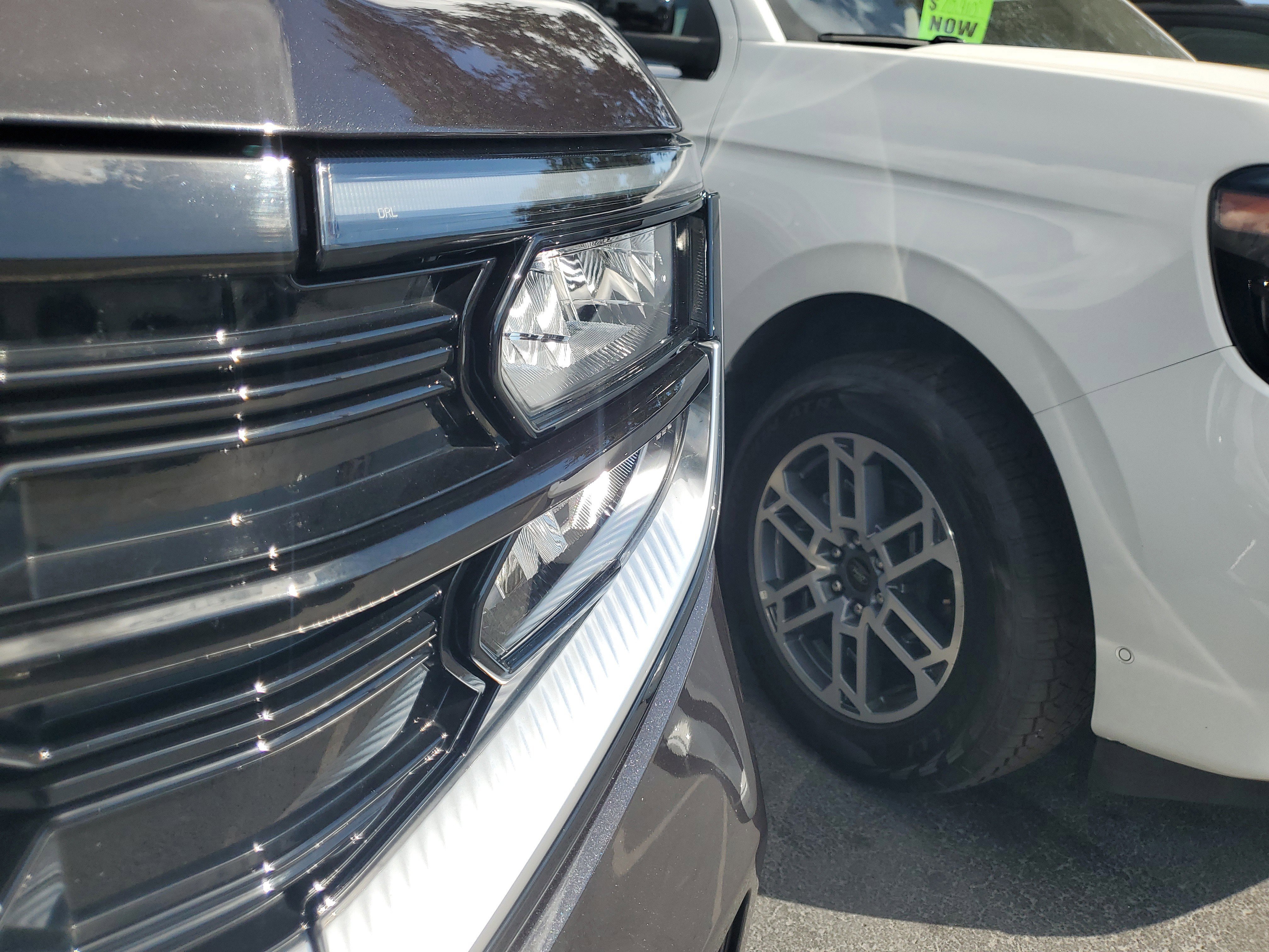 Certified 2025 Ford Expedition Max Platinum image 6