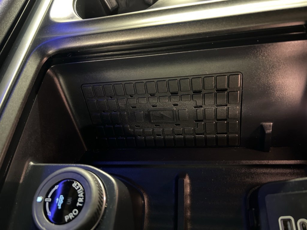 Certified 2025 Ford Expedition Max Platinum w/ Stealth Performance Package image 17