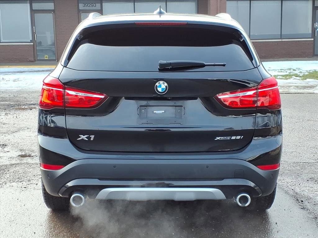 Used 2020 BMW X1 xDrive28i w/ Convenience Package image 4
