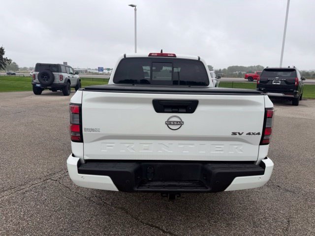 Used 2022 Nissan Frontier SV AWD/4WD image 8