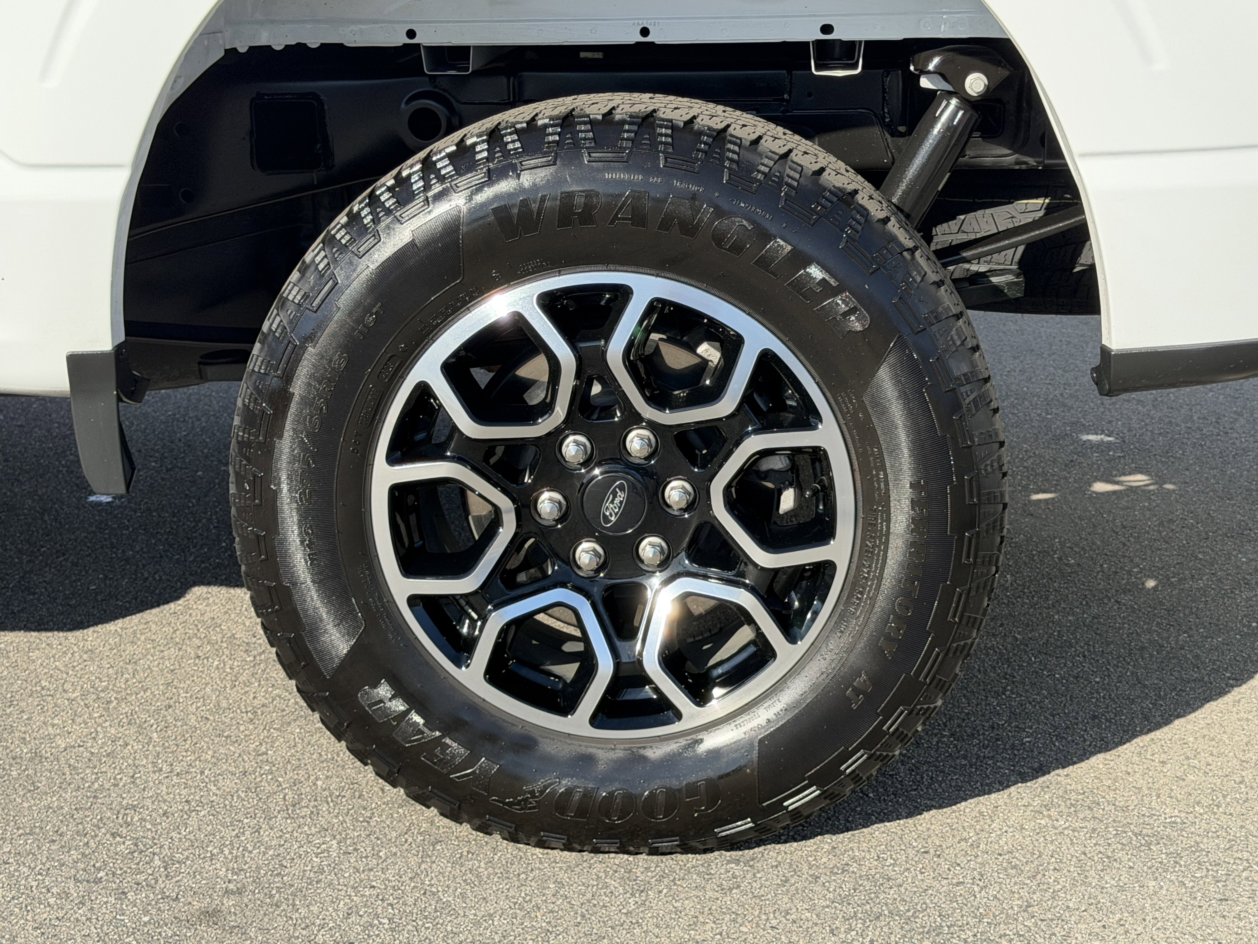Certified 2023 Ford F150 XL w/ STX Appearance Package AWD/4WD image 11