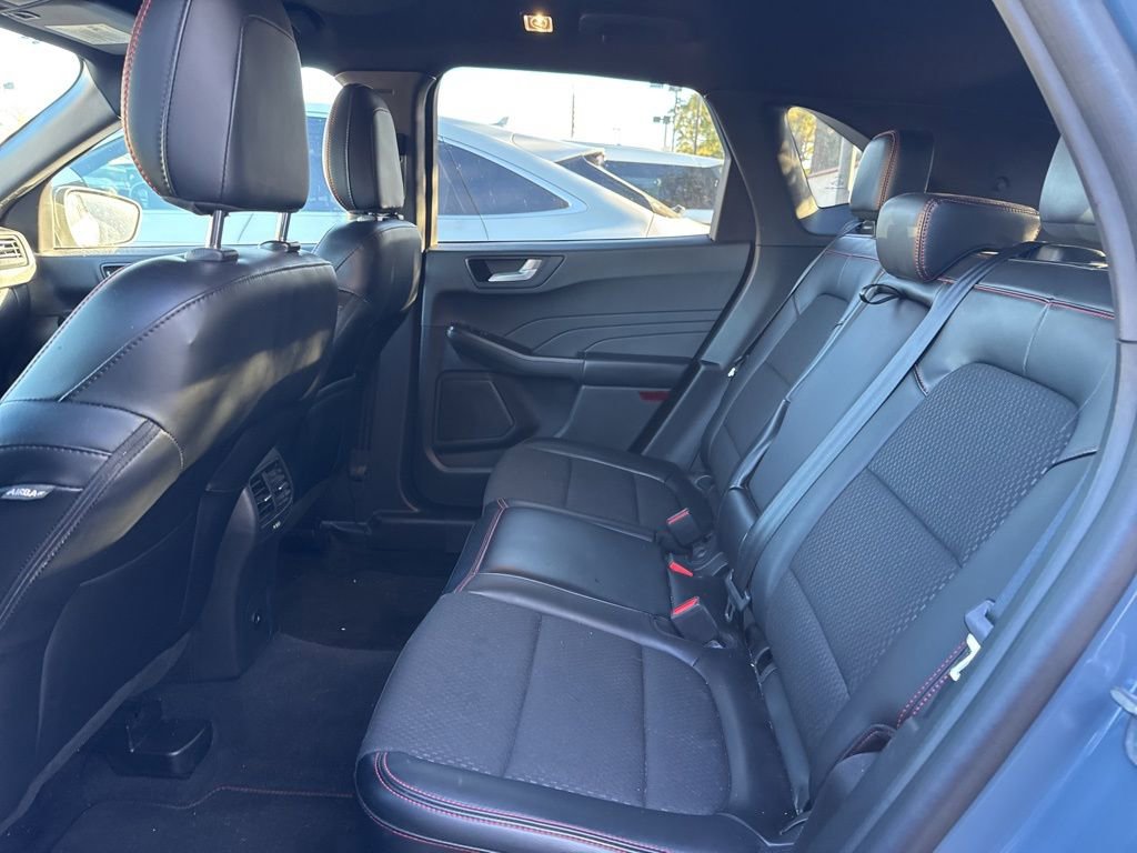Certified 2023 Ford Escape ST-Line w/ Tech Pack #1 image 15