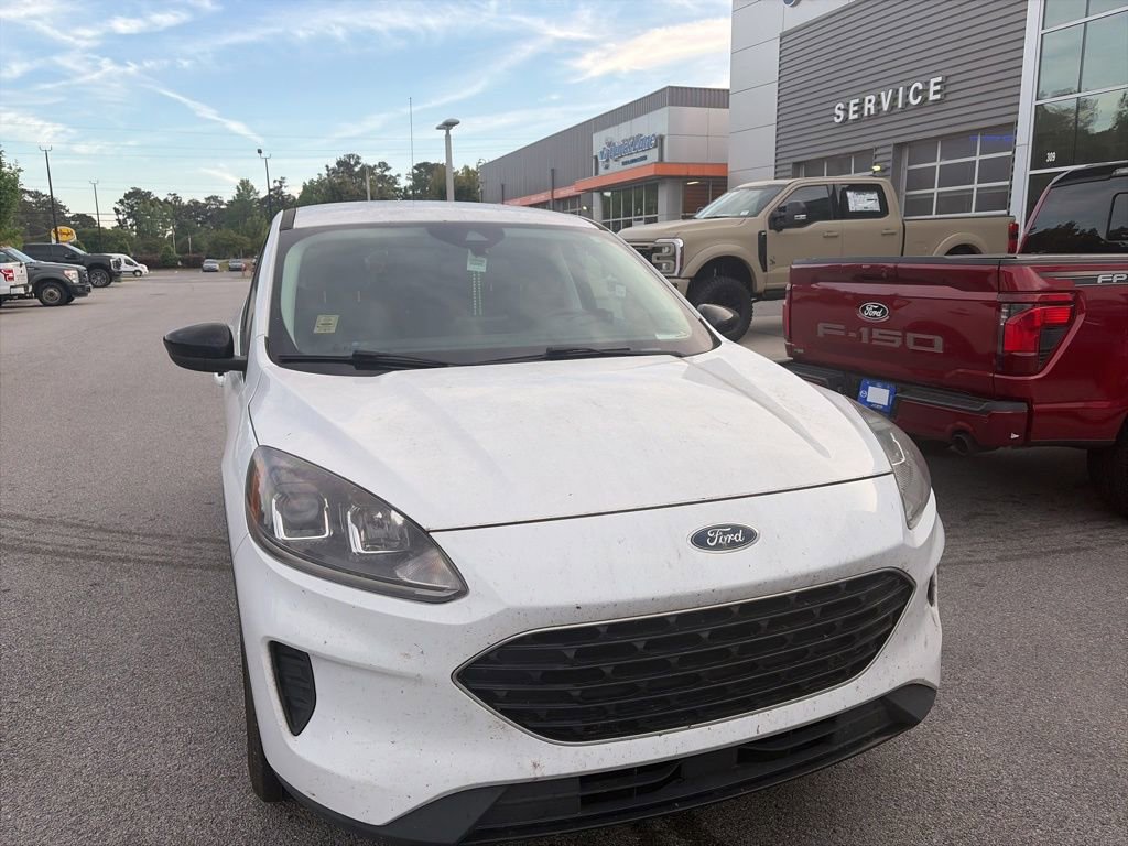 Certified 2021 Ford Escape SE w/ SE Sport Appearance Package image 1