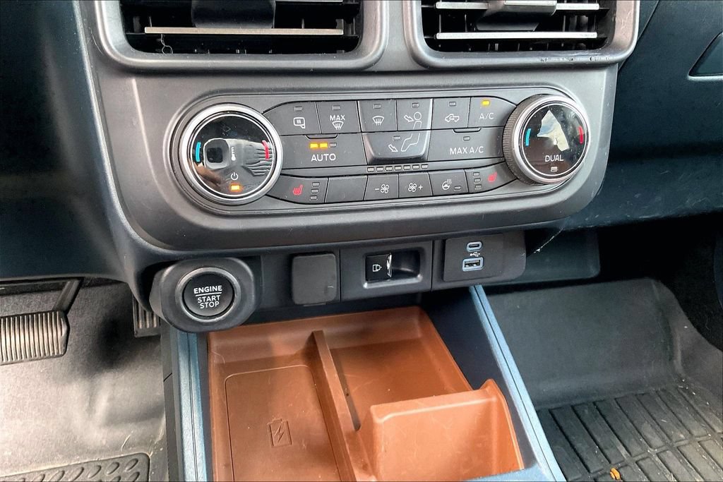 Certified 2022 Ford Maverick Lariat w/ Lariat Luxury Package FWD image 35