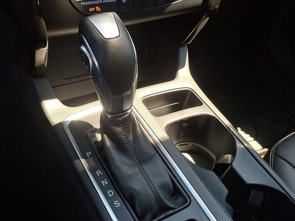 Certified 2019 Ford Escape Titanium AWD/4WD image 15