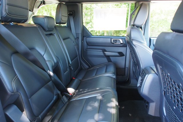 Certified 2025 Ford Bronco Badlands AWD/4WD image 13