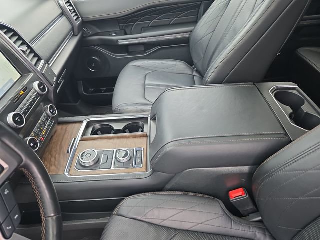 Certified 2021 Ford Expedition Platinum image 22