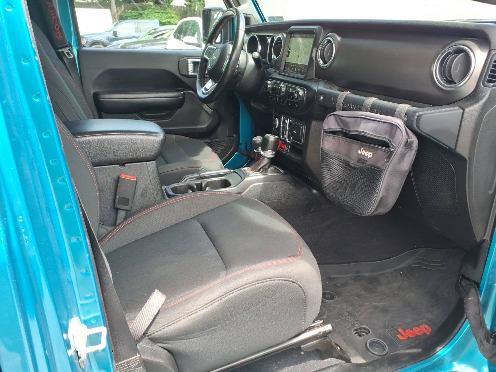 Used 2019 Jeep Wrangler Unlimited Rubicon AWD/4WD image 27