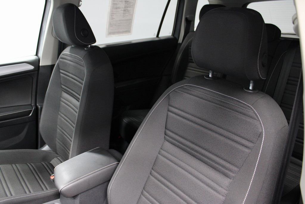 Used 2022 Volkswagen Tiguan S image 26