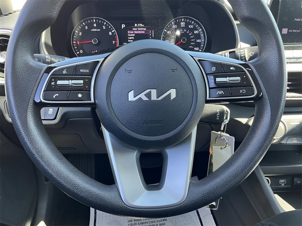 Used 2024 Kia Forte LXS image 30