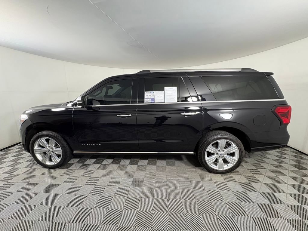 Certified 2024 Ford Expedition Max Platinum image 2