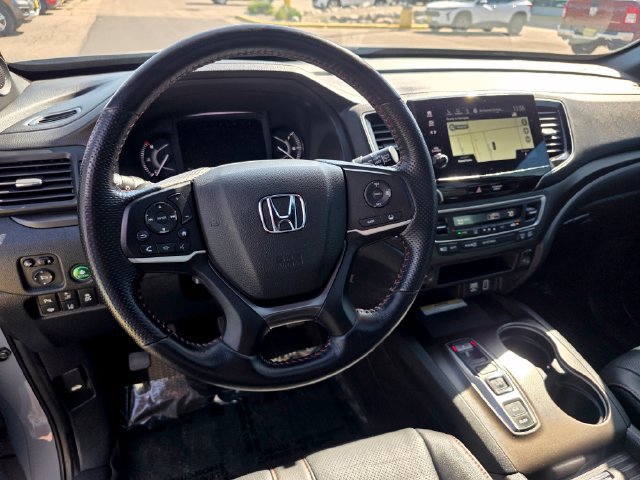 Used 2023 Honda Passport TrailSport image 19