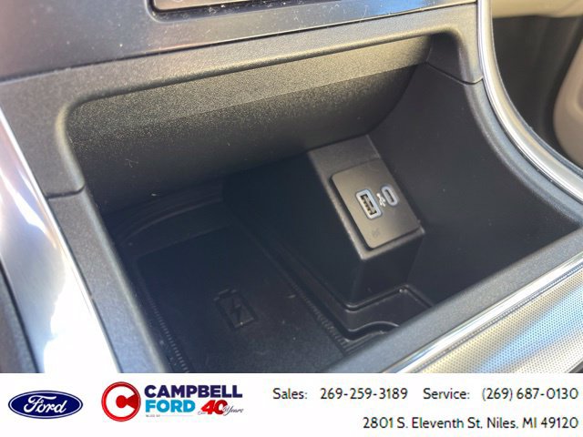 Certified 2023 Ford Edge Titanium AWD/4WD image 20