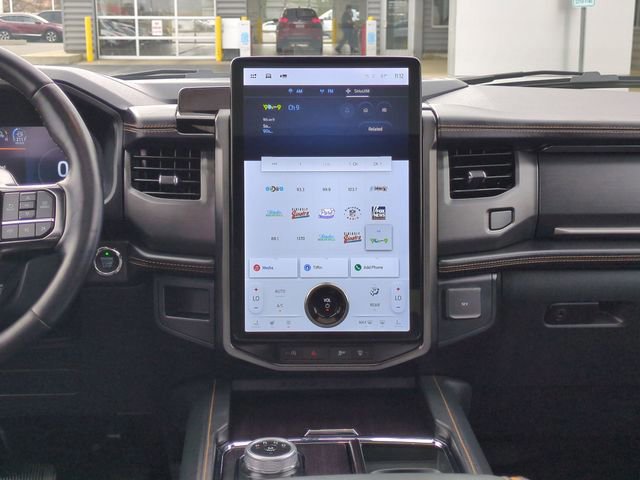 Certified 2023 Ford Expedition Max Platinum image 18