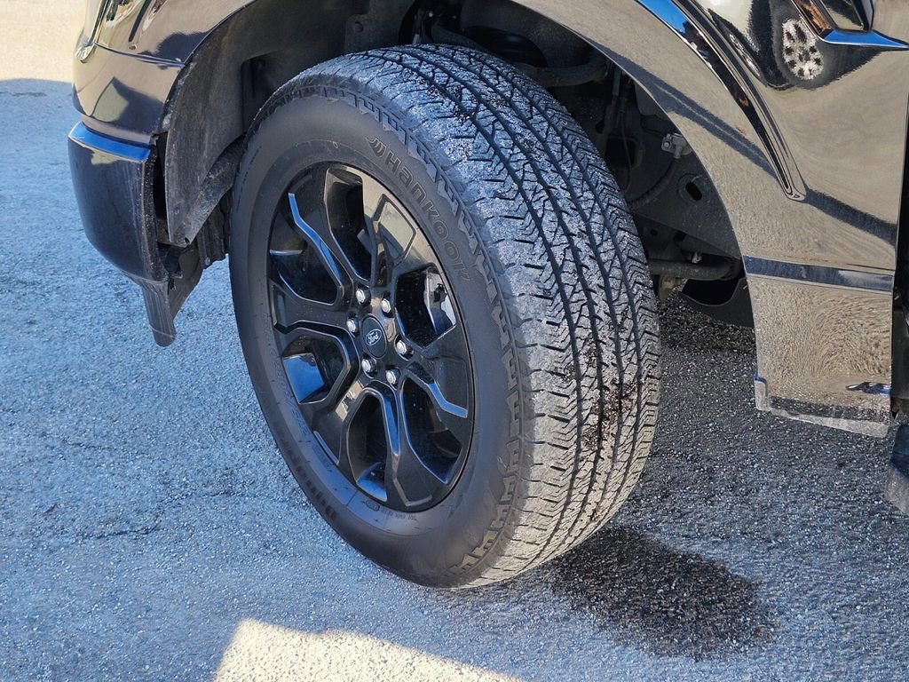 Certified 2022 Ford F150 Lariat w/ Equipment Group 502A High image 33