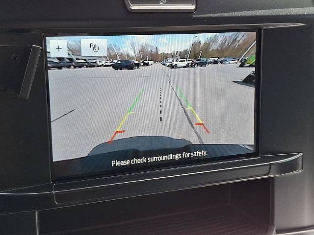 Certified 2025 Ford F350 XLT AWD/4WD image 17