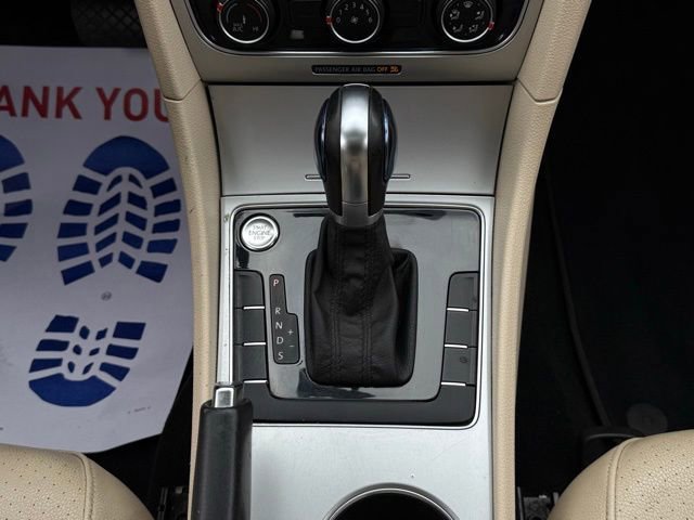 Used 2019 Volkswagen Passat 2.0T Wolfsburg w/ Wheels & Sunroof Package image 41