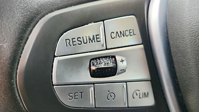 Used 2023 BMW X4 xDrive30i w/ Parking Assistance Package image 25