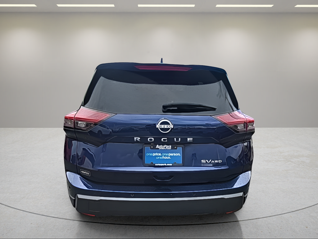 Used 2024 Nissan Rogue SV AWD/4WD image 9