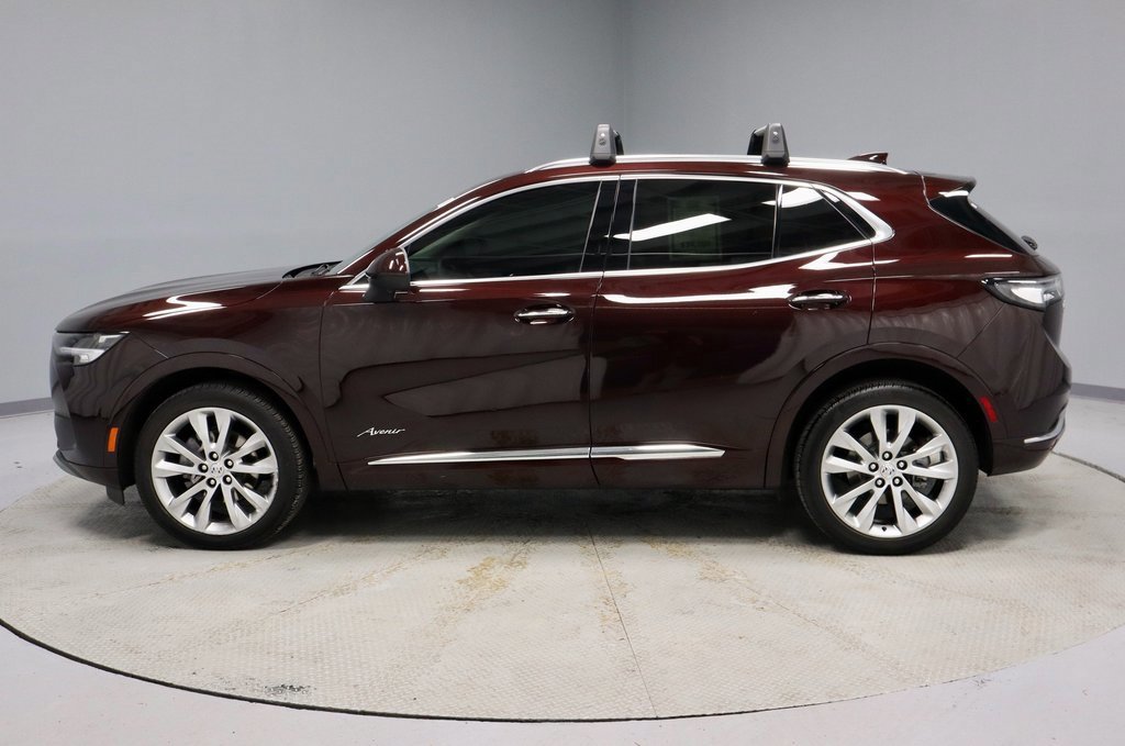Used 2023 Buick Envision Avenir image 2