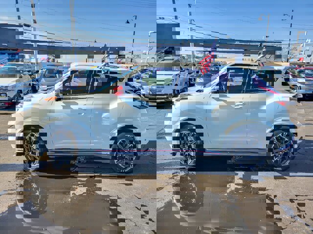 Used 2017 Nissan Juke NISMO w/ Interior Illumination Package image 4