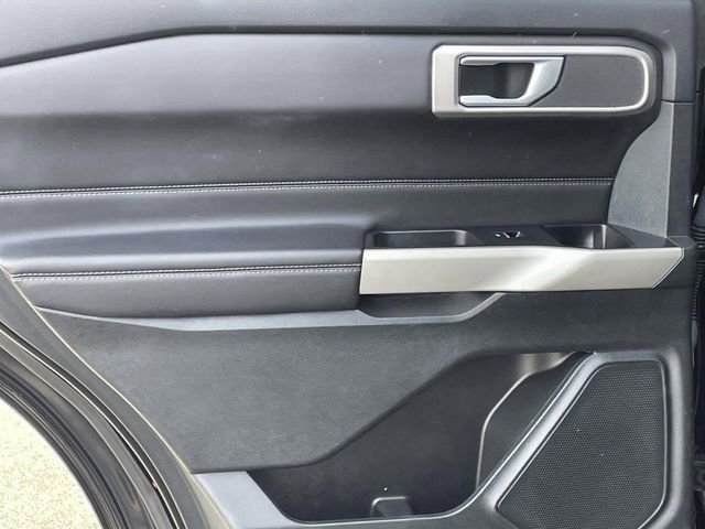 Certified 2023 Ford Explorer XLT w/ Equipment Group 202A image 10