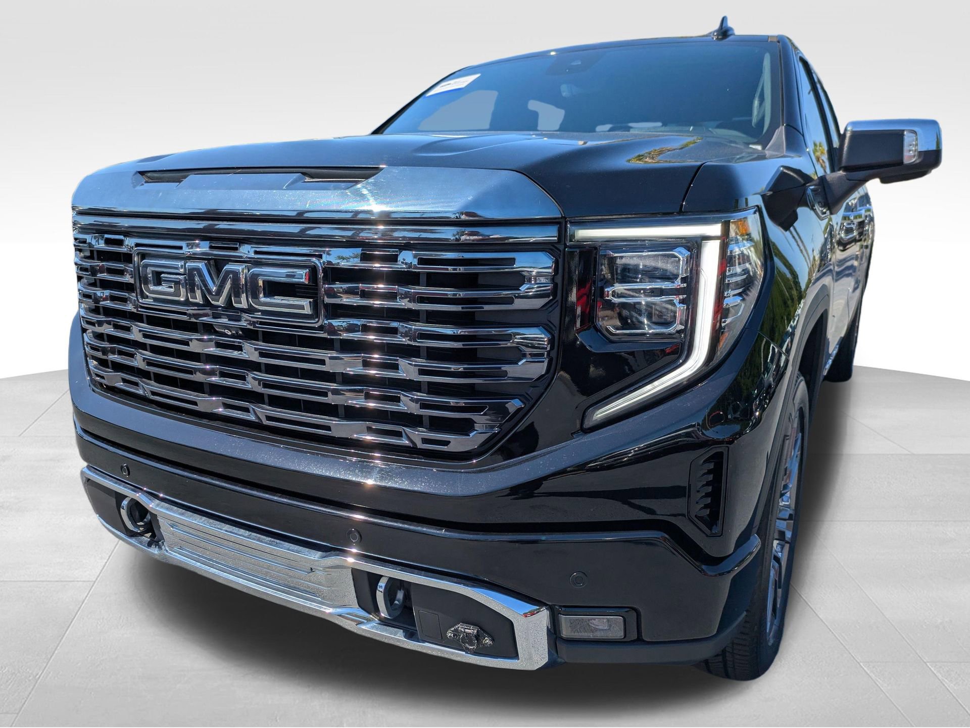 Used 2023 GMC Sierra 1500 Denali Ultimate AWD/4WD image 10