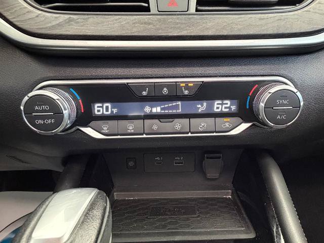 Used 2023 Nissan Altima 2.5 SL AWD/4WD image 15