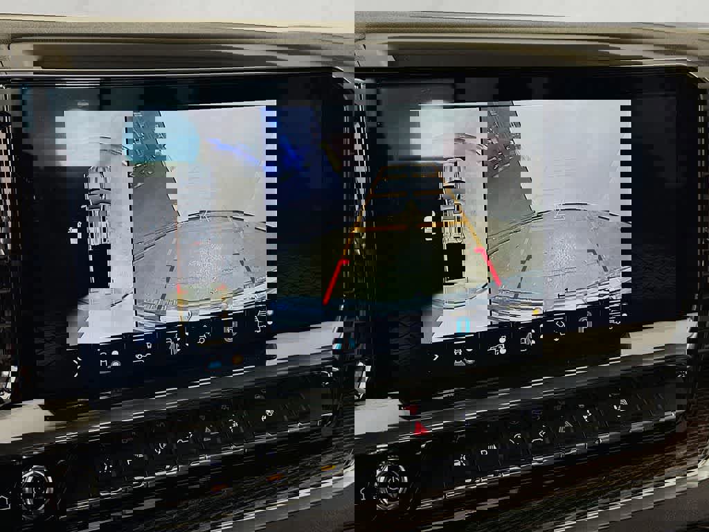 Used 2022 GMC Sierra 1500 Elevation w/ Elevation Premium Package image 29