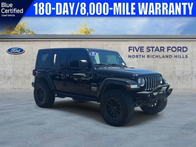 Used 2019 Jeep Wrangler Unlimited Sahara AWD/4WD image 2