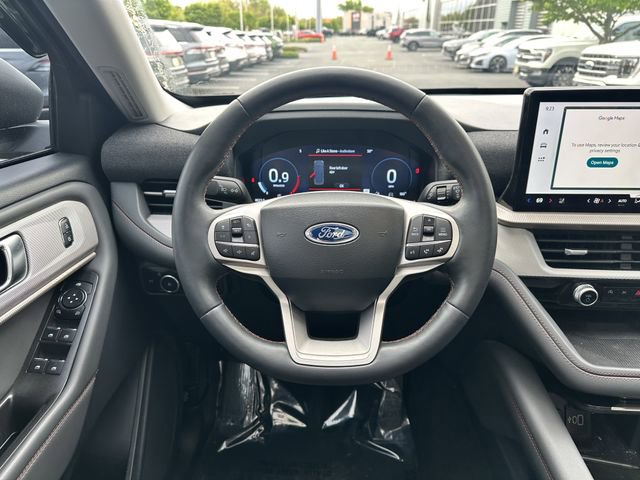 Certified 2025 Ford Explorer Active w/ Active Comfort Package AWD/4WD image 14