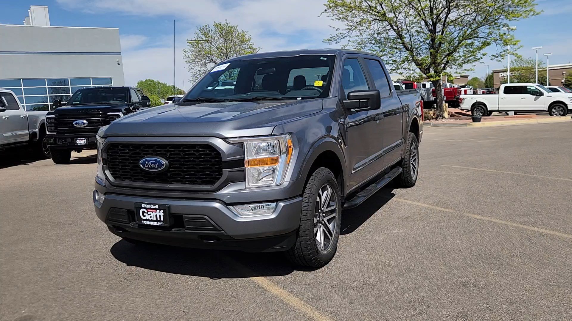Certified 2021 Ford F150 XL w/ STX Appearance Package AWD/4WD image 4