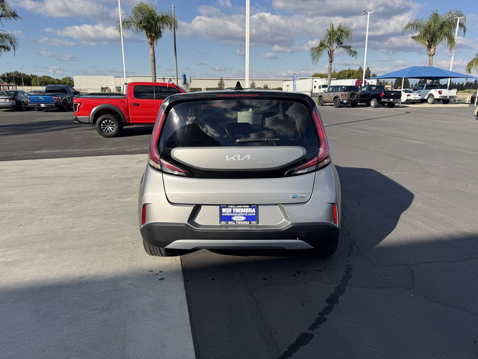 Used 2023 Kia Soul EX image 5